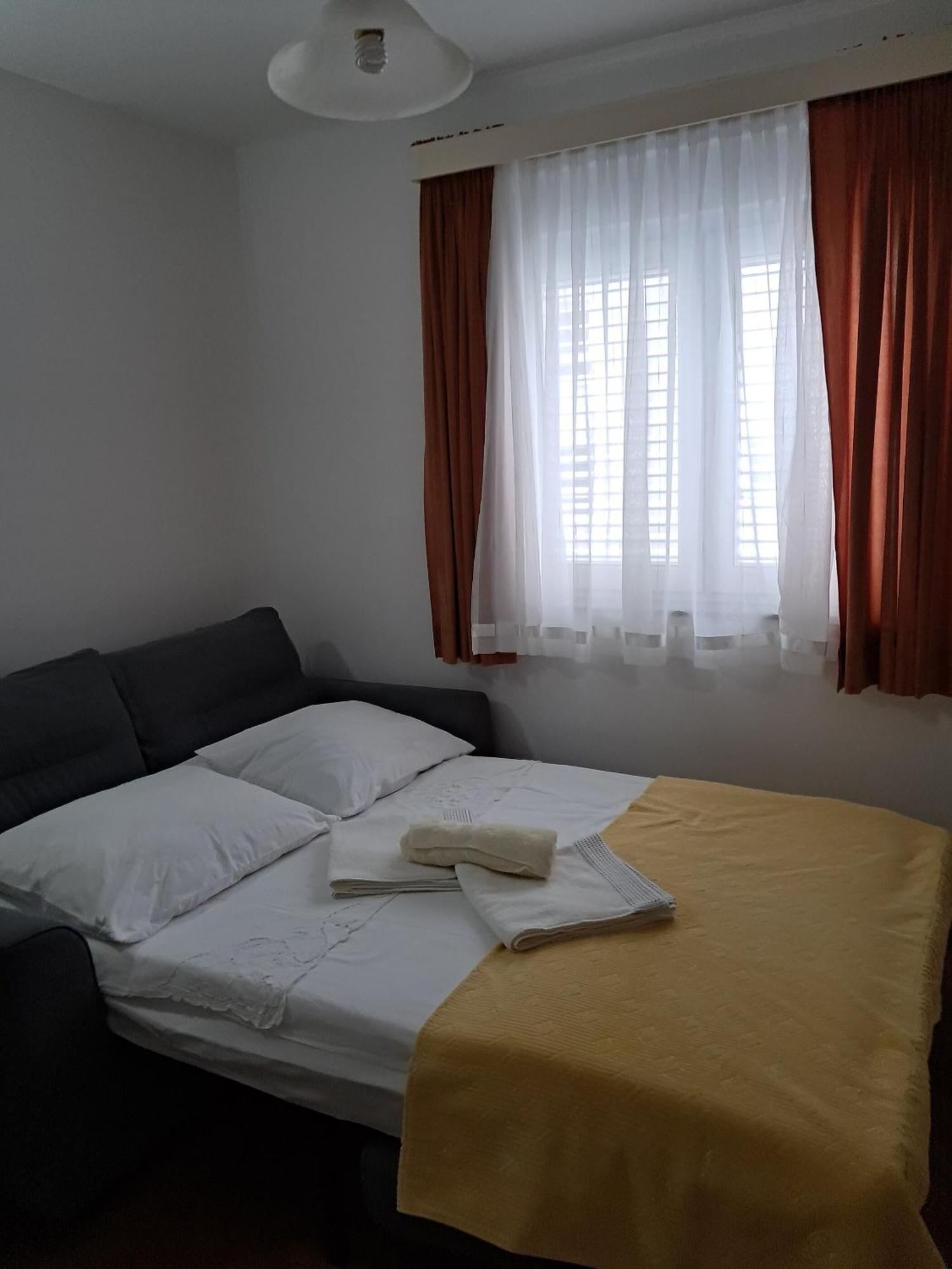 Apartment Studenka Makarska Exterior photo